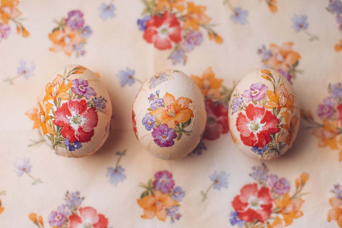 Easter eggs decoupage – how to make them?