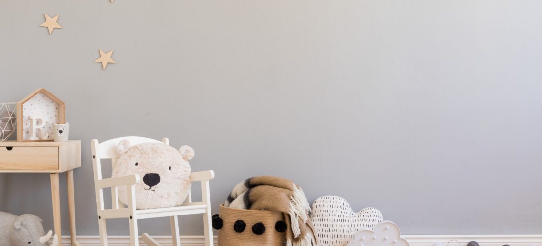 How to prepare a room for a baby at a low cost?