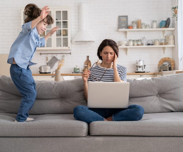How to work from home with kids? We reveal the patents!