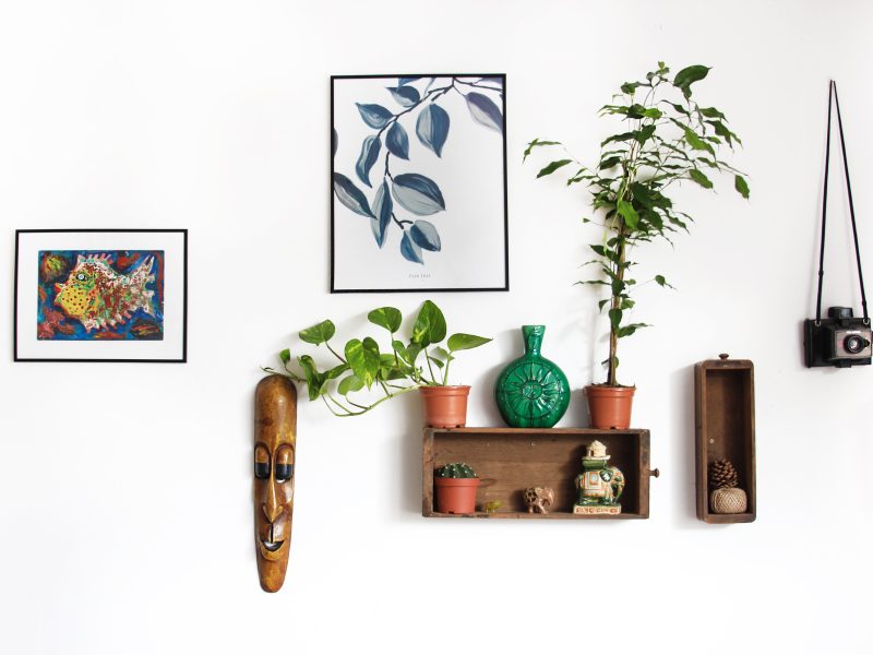 How to Add Originality to Your Apartment with Commissioned Art